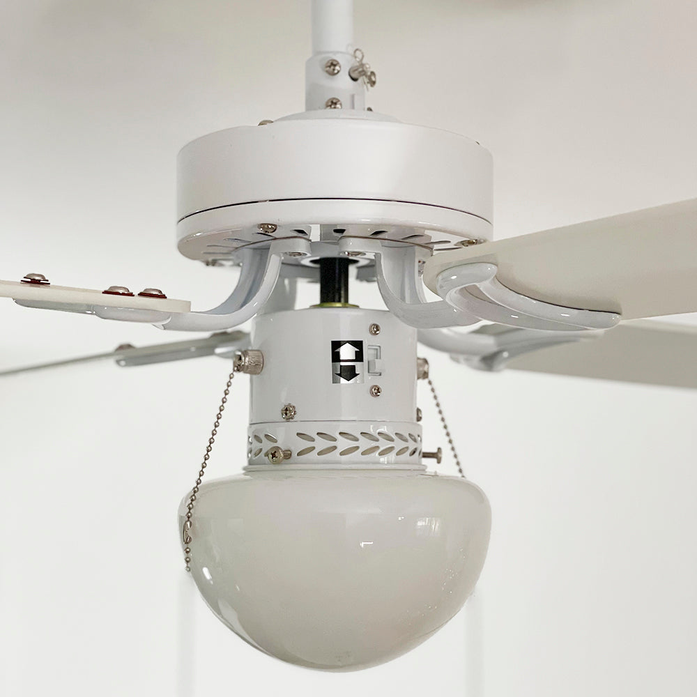 abanico de techo blanco